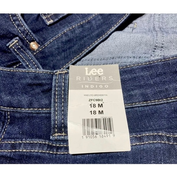 Lee riders women’s jeans 18M indigo, New with Tags - Picture 2 of 7